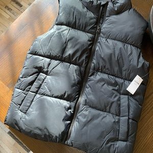 NWT Old Navy puff vest